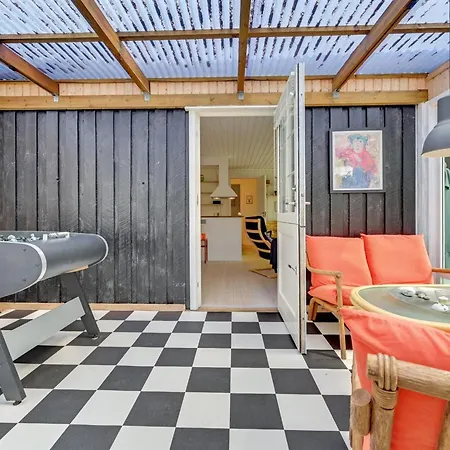 Hamund - 700m From The Sea By Interhome *