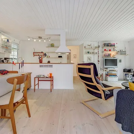 Dom wakacyjny Hamund - 700m From The Sea By Interhome Bjerregård