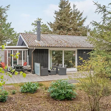 Holiday home Hamund - 700m From The Sea By Interhome